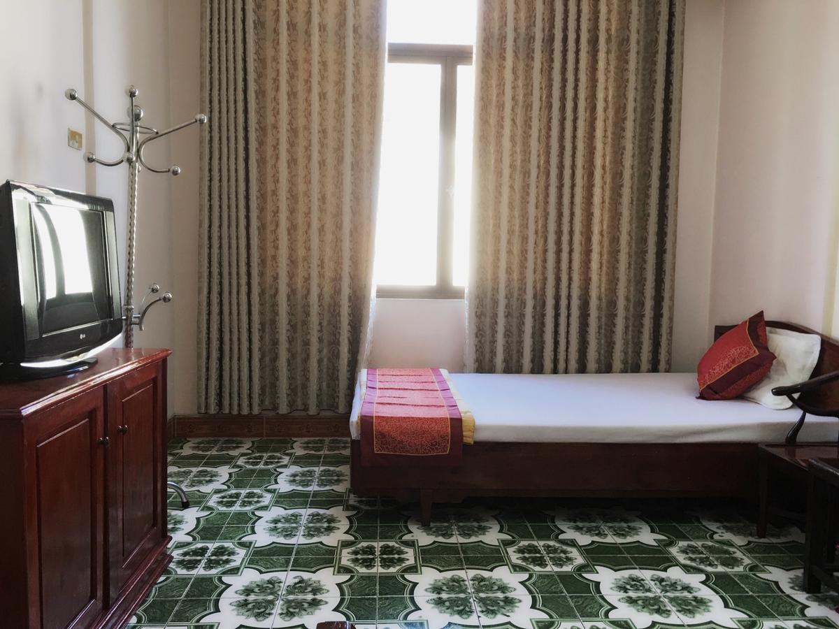 Doan Trang Hotel Ха Лонг Екстериор снимка